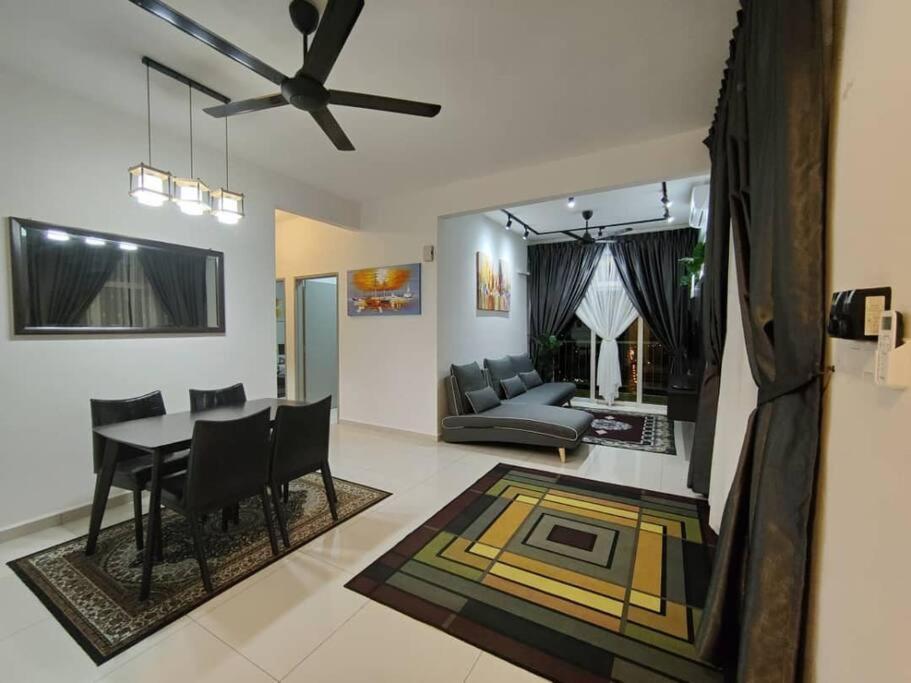 F&H Homestay,Ipoh Esterno foto